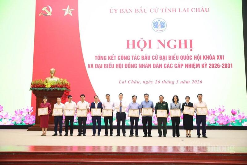 Các tập thể được khen thưởng trong công tác bầu cử đại biểu Quốc hội khóa XVI và đại biểu Hội đồng nhân dân các cấp nhiệm kỳ 2026 - 2031.