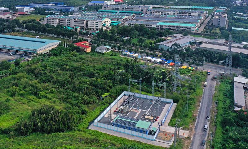 EVN đề nghị các địa phương khuyến khích phát triển điện mặt trời mái nhà tự sản, tự tiêu kết hợp BESS. Ảnh: EVNSPC.