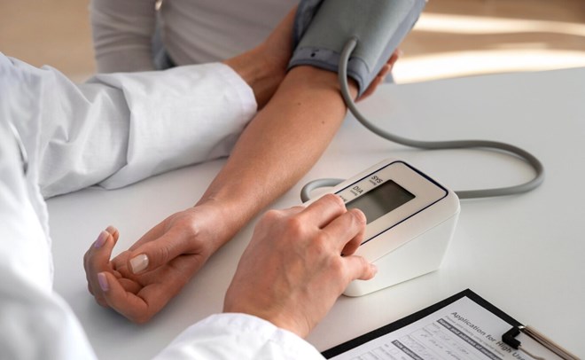 Huyết áp cao có thể là tín hiệu ngầm của bệnh tuyến giáp