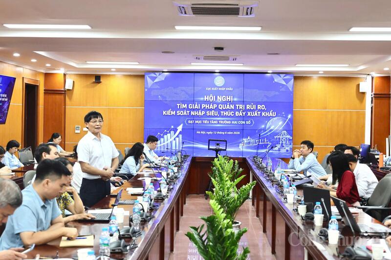 Tại hội nghị, đại diện các hiệp hội ngành hàng cũng chia sẻ những thuận lợi và khó khăn nhằm thúc đẩy hoạt động xuất khẩu liên quan đến ngành.