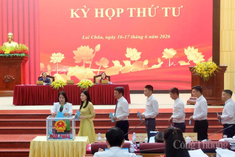 Tại kỳ họp, HĐND tỉnh sẽ xem xét nhiều cơ chế, chính sách quan trọng liên quan đến đầu tư phát triển, quản lý ngân sách, khai thác hiệu quả nguồn lực đất đai, phát triển nông nghiệp, chuyển đổi số, thực hiện các chương trình mục tiêu quốc gia và bảo đảm quốc phòng, an ninh.