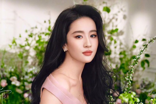 Thực hư thông tin Lưu Diệc Phi mất hàng loạt hợp đồng quảng cáo