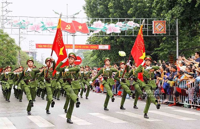 Đề xuất chế độ, chính sách đối với sĩ quan, hạ sĩ quan Công an nhân dân xuất ngũ