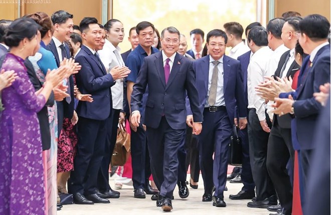 Giải phóng nguồn lực cho tăng trưởng bền vững